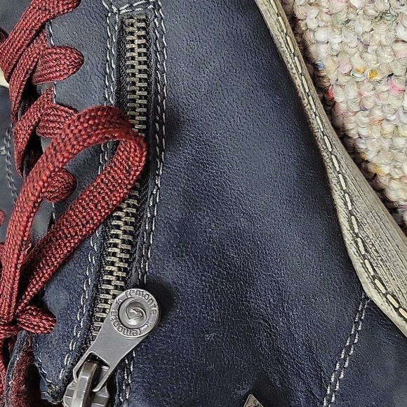 Remonte By Reiker NavySneakers, Womens Sz 37. US 7. Side Zipper Leather - Picture 6 of 8